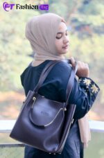 Ladies large capacity trendy handbag - Image 6