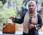 Fashionable Handbag&Crossbody Shoulder Bag - Image 2