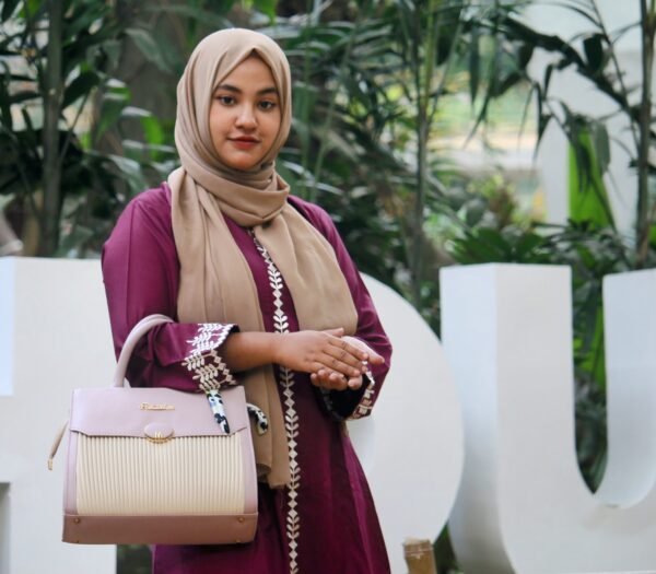 Side Bag and Shoulder Bags for women - Image 2