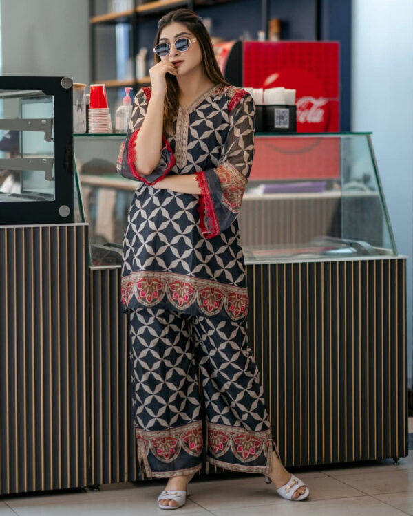 Stylist Co-ord Set 09 - Image 5