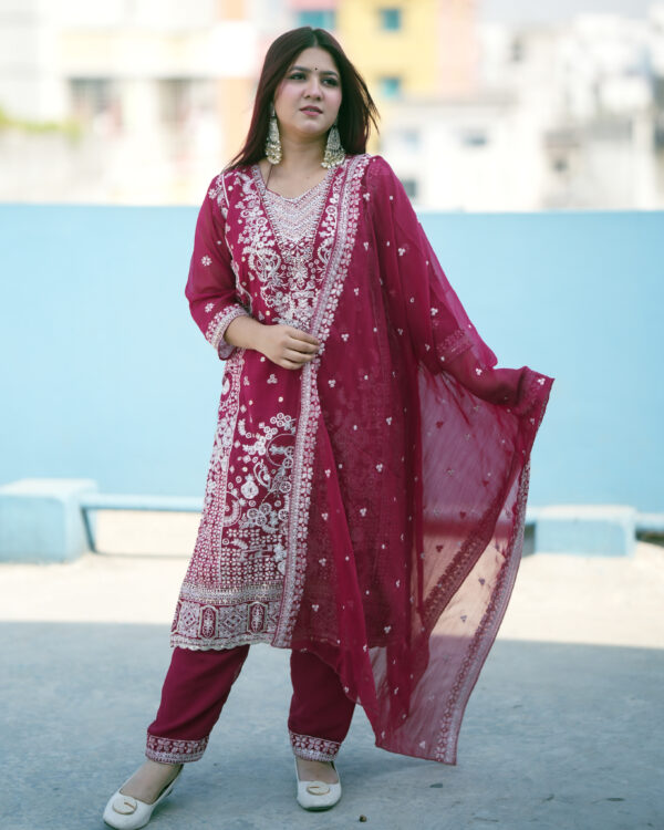 Premium luxury Georgette Dress - Image 2