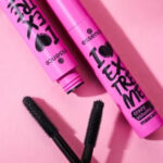 Essence I Love Extreme Crazy Volume Mascara - Image 6