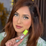 Beauty Glazed Glow Lip Oil - Image 11