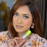 Beauty Glazed Glow Lip Oil - Image 16